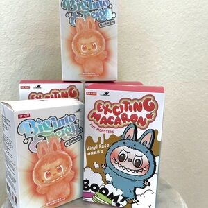 Exciting Macaron Vinyl Face Toy - Pink and Blue